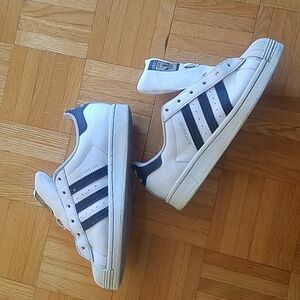 Adidas Superstar trainers sneakers 6.5